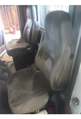 KENWORTH T680 SEAT, FRONT