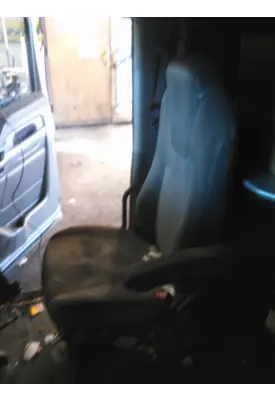 KENWORTH T680 SEAT, FRONT