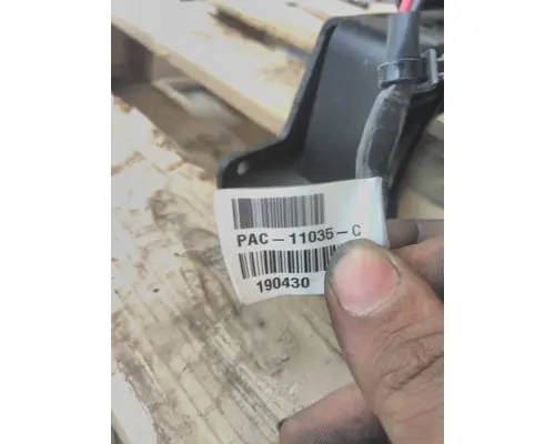 KENWORTH T680 SEAT, FRONT