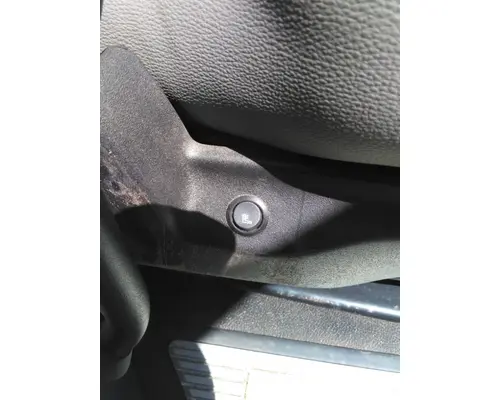 KENWORTH T680 SEAT, FRONT