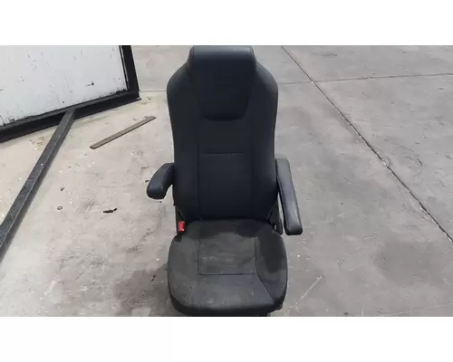 KENWORTH T680 SEAT, FRONT