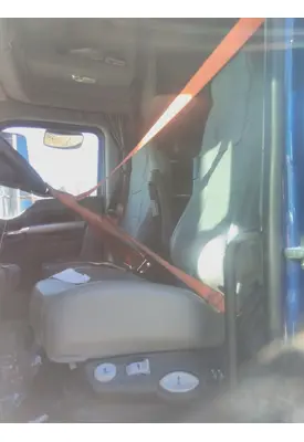 KENWORTH T680 SEAT, FRONT