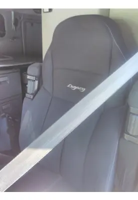 KENWORTH T680 SEAT, FRONT