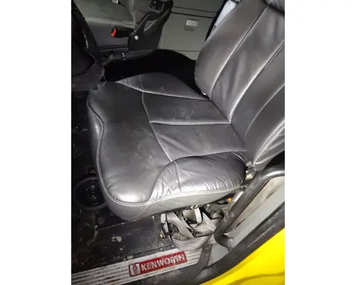 KENWORTH T680 SEAT, FRONT