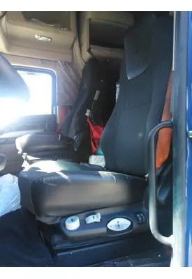 KENWORTH T680 SEAT, FRONT
