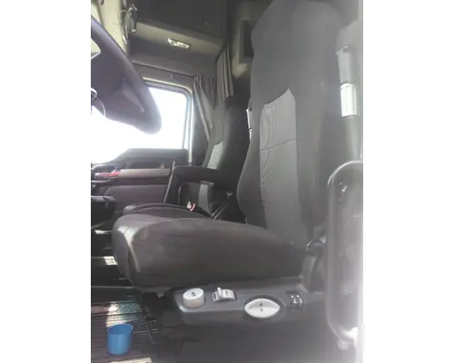 KENWORTH T680 SEAT, FRONT