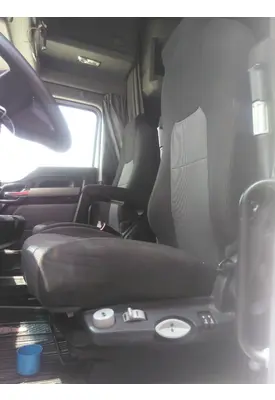 KENWORTH T680 SEAT, FRONT