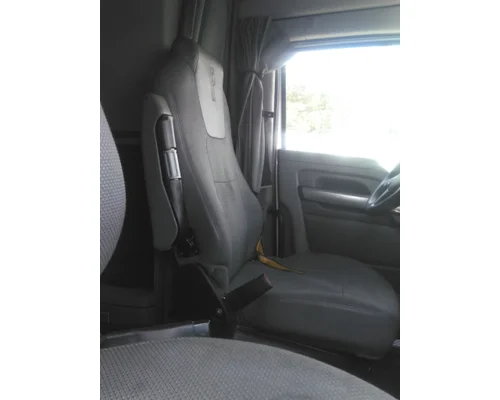 KENWORTH T680 SEAT, FRONT