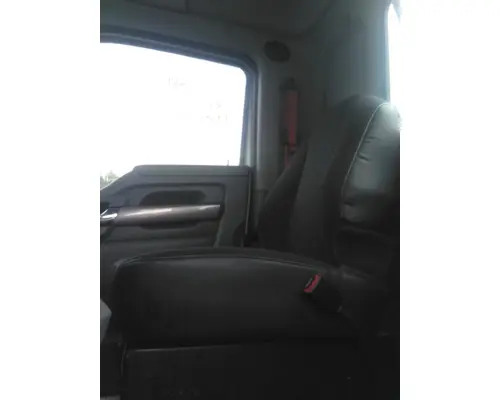 KENWORTH T680 SEAT, FRONT