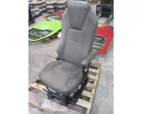 KENWORTH T680 SEAT, FRONT