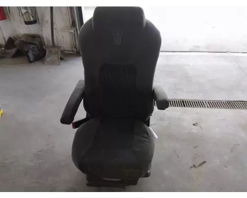 KENWORTH T680 SEAT, FRONT