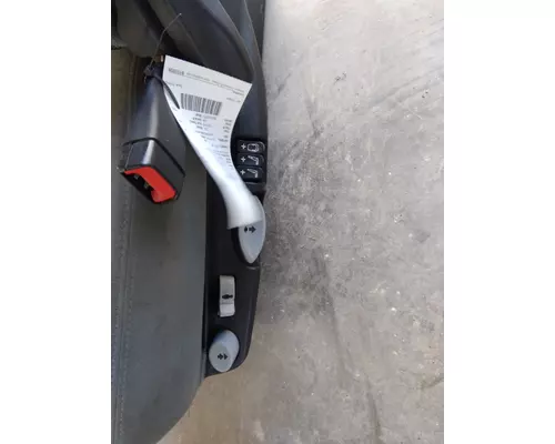 KENWORTH T680 SEAT, FRONT