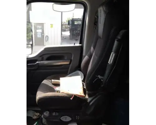 KENWORTH T680 SEAT, FRONT