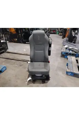 KENWORTH T680 SEAT, FRONT