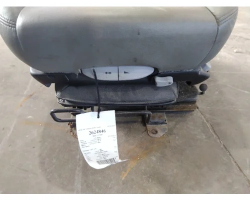 KENWORTH T680 SEAT, FRONT