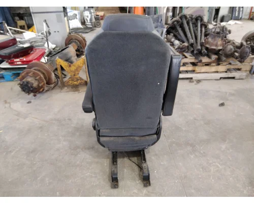 KENWORTH T680 SEAT, FRONT
