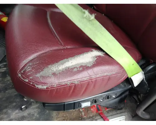 KENWORTH T680 SEAT, FRONT