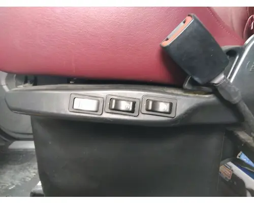 KENWORTH T680 SEAT, FRONT