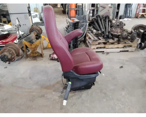 KENWORTH T680 SEAT, FRONT