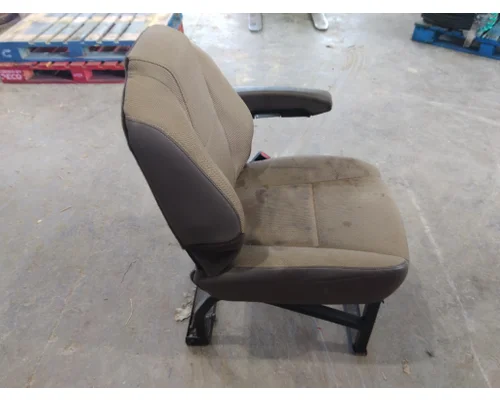 KENWORTH T680 SEAT, FRONT