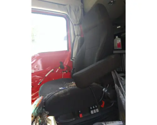 KENWORTH T680 SEAT, FRONT