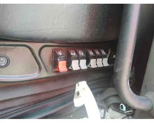 KENWORTH T680 SEAT, FRONT