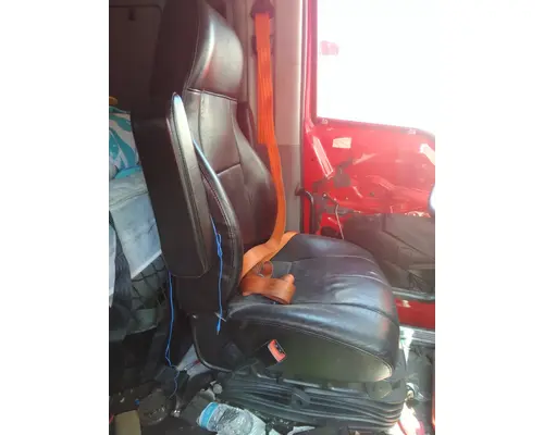 KENWORTH T680 SEAT, FRONT