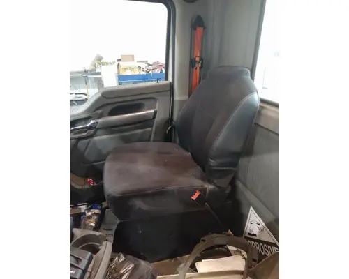 KENWORTH T680 SEAT, FRONT