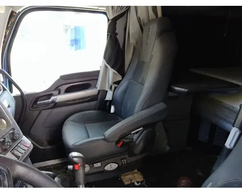 KENWORTH T680 SEAT, FRONT