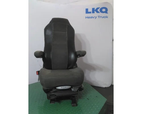 KENWORTH T680 SEAT, FRONT