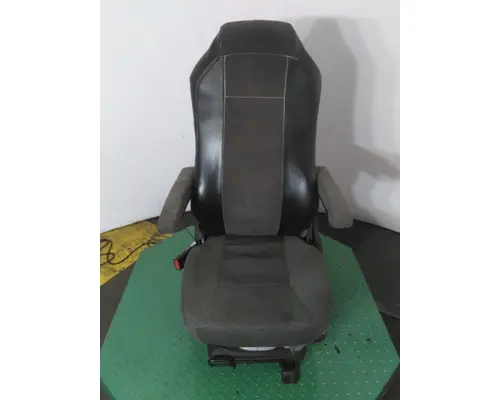 KENWORTH T680 SEAT, FRONT