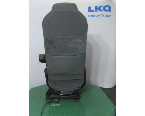 KENWORTH T680 SEAT, FRONT