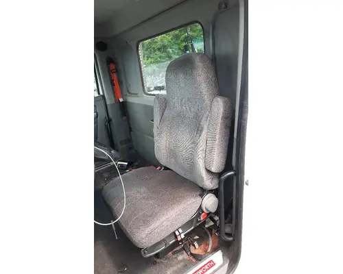 KENWORTH T680 SEAT, FRONT