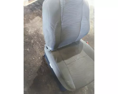 KENWORTH T680 SEAT, FRONT