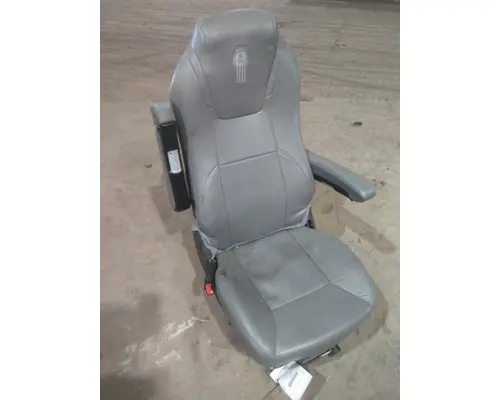 KENWORTH T680 SEAT, FRONT
