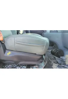 KENWORTH T680 SEAT, FRONT
