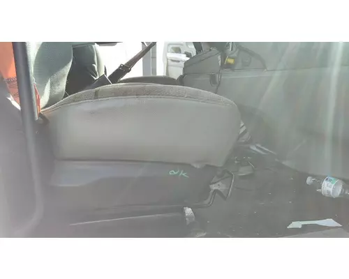 KENWORTH T680 SEAT, FRONT