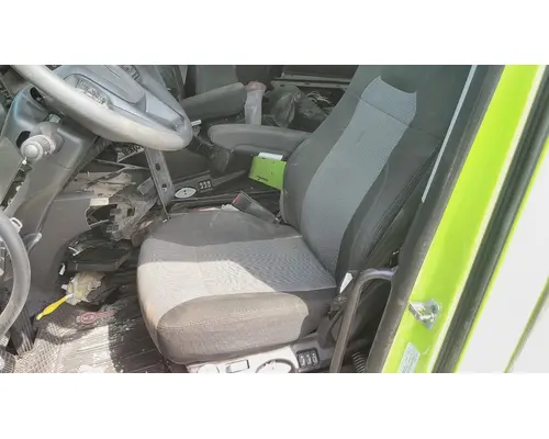 KENWORTH T680 SEAT, FRONT