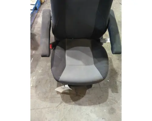 KENWORTH T680 SEAT, FRONT