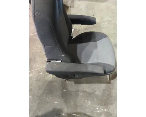 KENWORTH T680 SEAT, FRONT