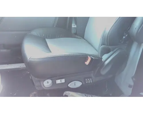 KENWORTH T680 SEAT, FRONT
