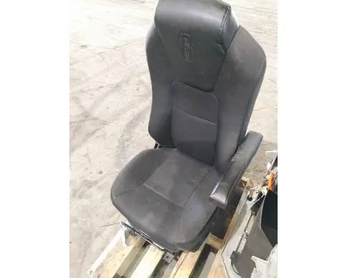 KENWORTH T680 SEAT, FRONT