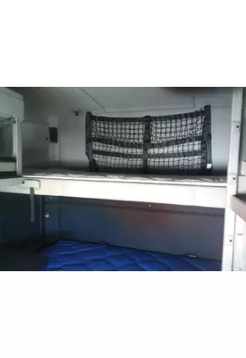 KENWORTH T680 SLEEPER BUNK