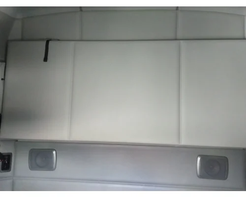 KENWORTH T680 SLEEPER BUNK