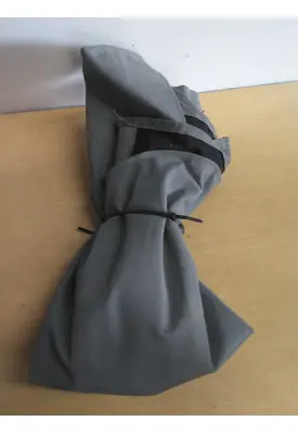 KENWORTH T680 SLEEPER CURTAIN