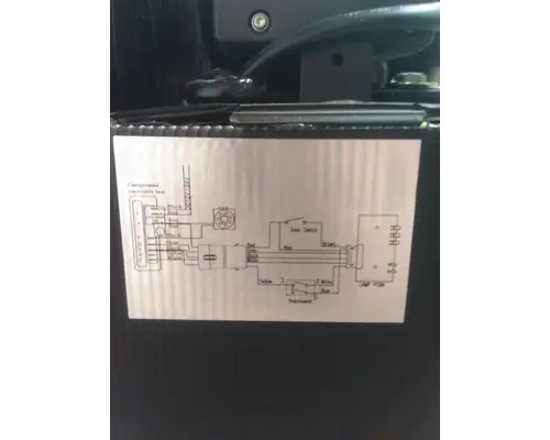 KENWORTH T680 SLEEPER REFRIGERATOR