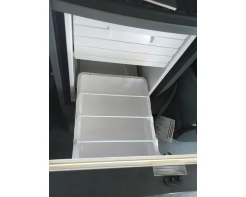 KENWORTH T680 SLEEPER REFRIGERATOR