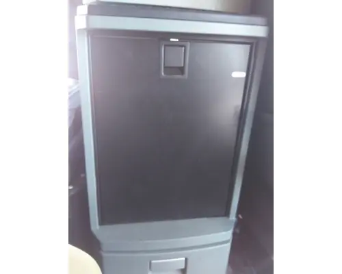 KENWORTH T680 SLEEPER REFRIGERATOR