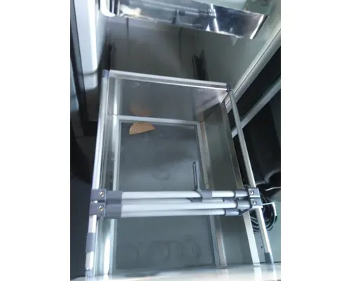 KENWORTH T680 SLEEPER REFRIGERATOR