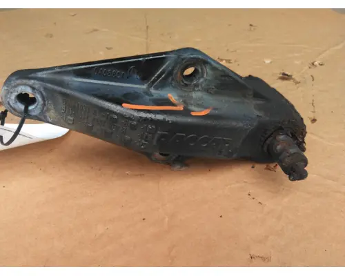 KENWORTH T680 SPRING HANGER